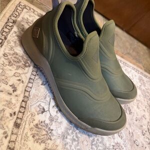 Muck Boot Company Garden Shoes Green Waterproof Slip-On Rain Clogs Women’s 7